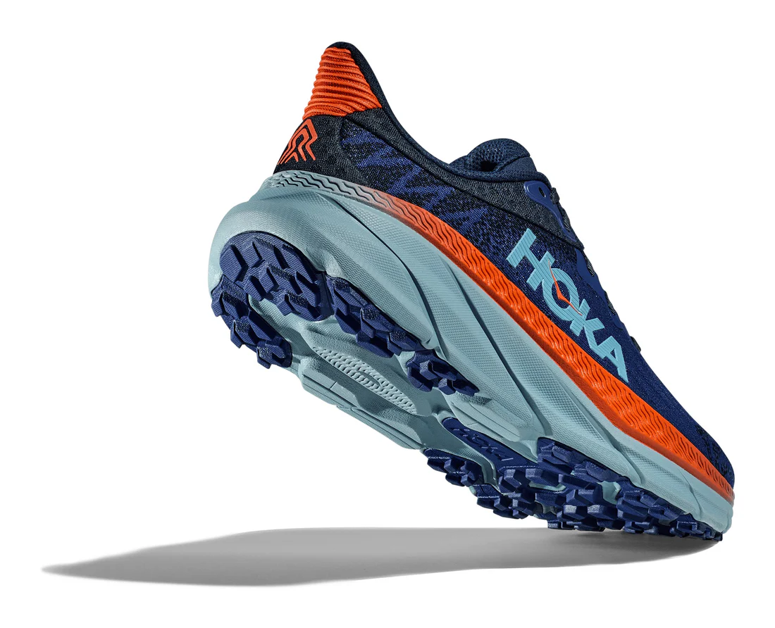 Hoka Challenger 7