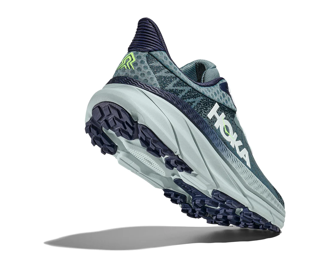 Hoka Challenger 7