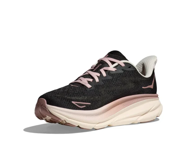 women's sports shoes